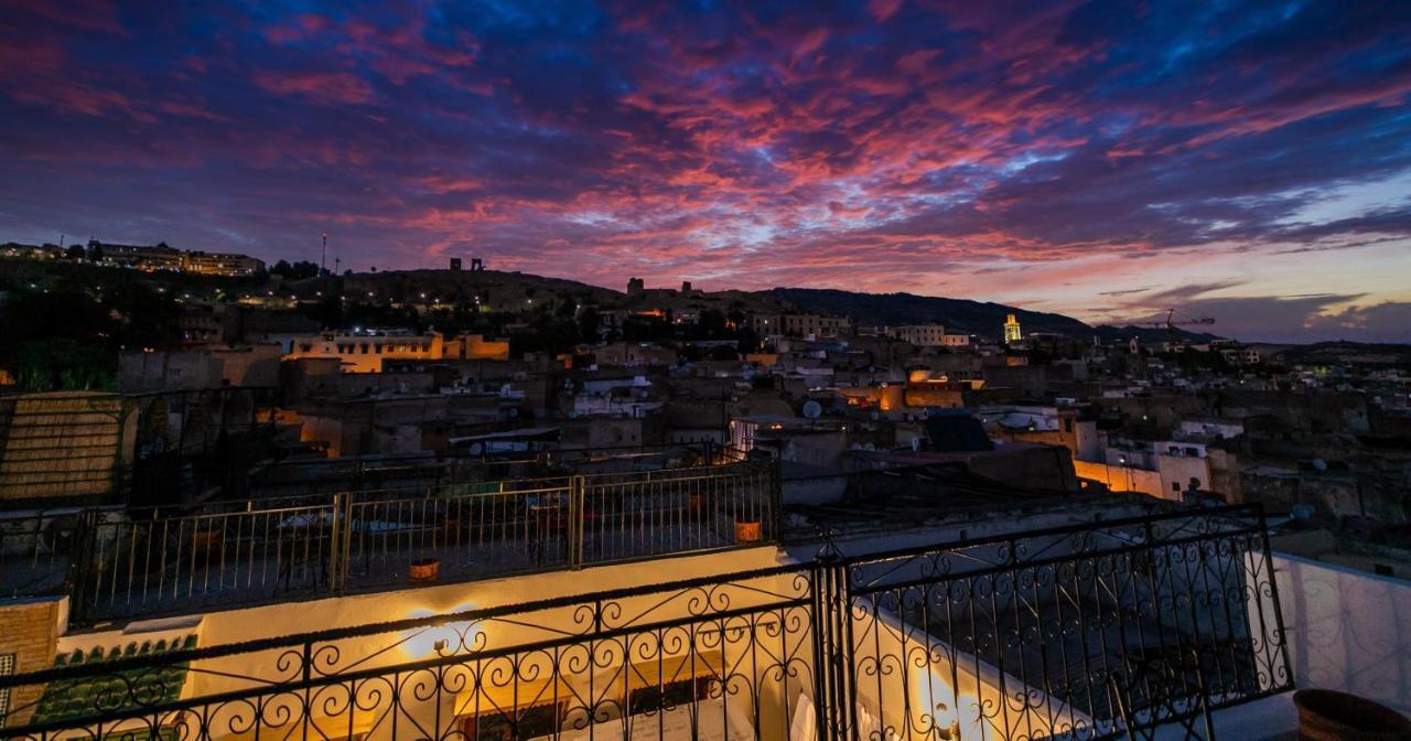 Riad Qamar Fez Экстерьер фото